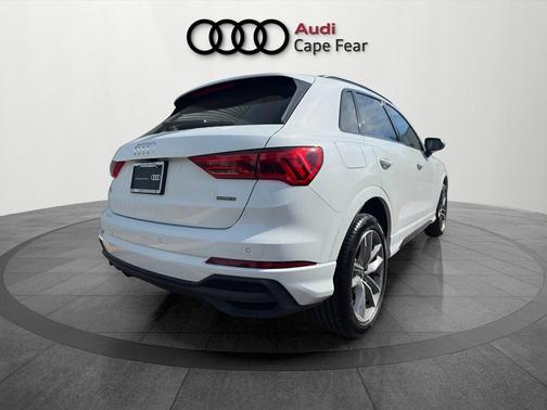 2025 Audi Q3 45 S line Premium