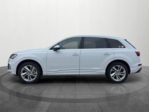 2020 Audi Q7 55 Premium Plus