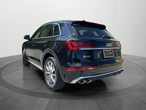 2025 Audi SQ5 Premium Plus TFSI quattro Tiptronic
