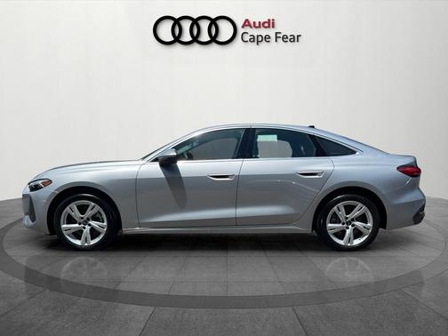 Florett Silver Metallic 2025 Audi A5 2.0T quattro Premium