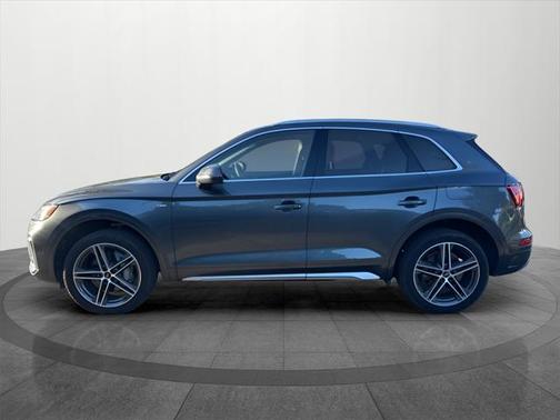 2023 Audi Q5 Premium Plus 55 TFSI e S line quattro S tronic