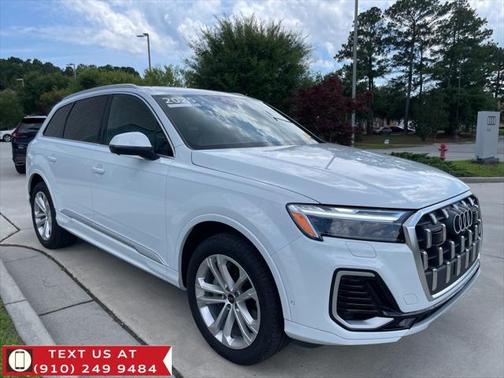 2025 Audi Q7 Premium 45 TFSI quattro Tiptronic