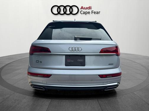 Florett Silver Metallic 2023 Audi Q5 45 S line Premium Plus