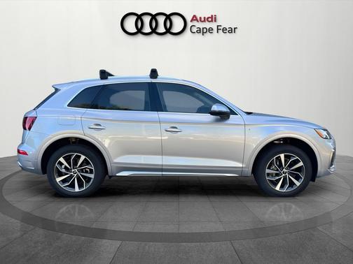 Florett Silver Metallic 2023 Audi Q5 45 S line Premium Plus