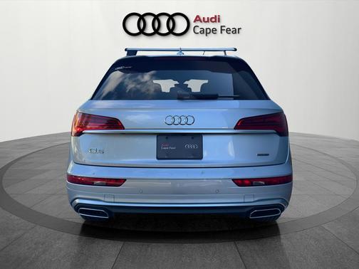 Florett Silver Metallic 2023 Audi Q5 45 S line Premium Plus