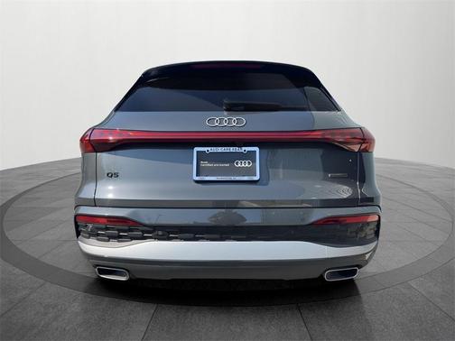 2025 Audi Q5 2.0T quattro Premium