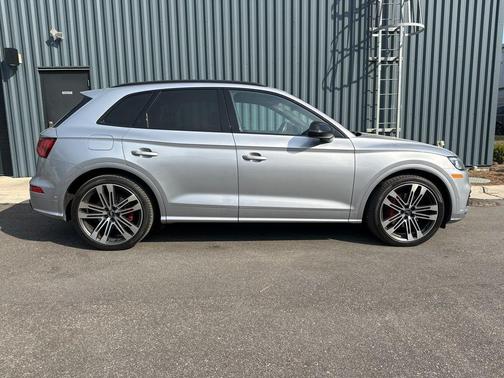 2020 Audi SQ5 3.0T Premium