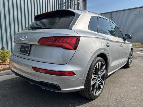 2020 Audi SQ5 3.0T Premium