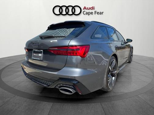 Daytona Gray Pearl Effect 2023 Audi RS 6 Avant 4.0T quattro