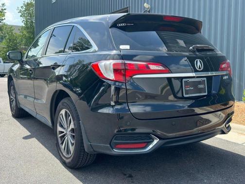 Crystal Black Pearl 2017 Acura RDX Advance Package