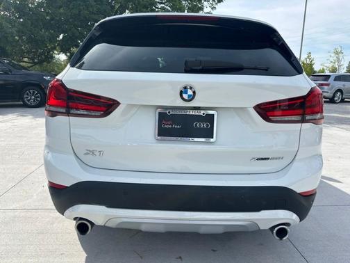 Alpine White 2022 BMW X1 xDrive28i
