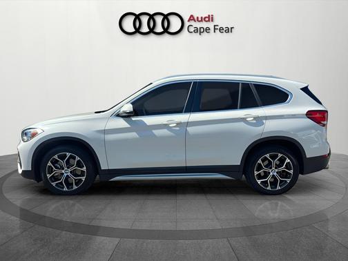 Alpine White 2022 BMW X1 xDrive28i