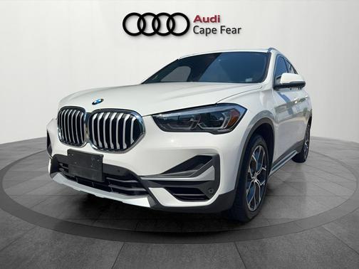 Alpine White 2022 BMW X1 xDrive28i