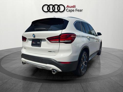 Alpine White 2022 BMW X1 xDrive28i
