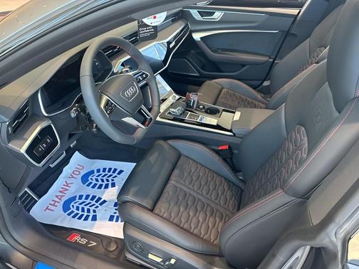 2026 Audi RS 7 4.0T quattro performance