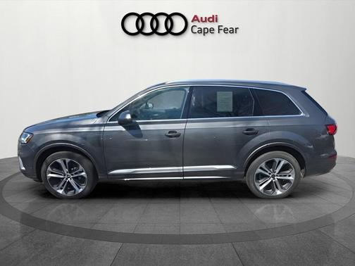 2023 Audi Q7 55 Premium Plus