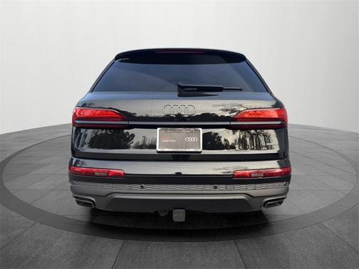 2026 Audi Q7 55 Premium Plus