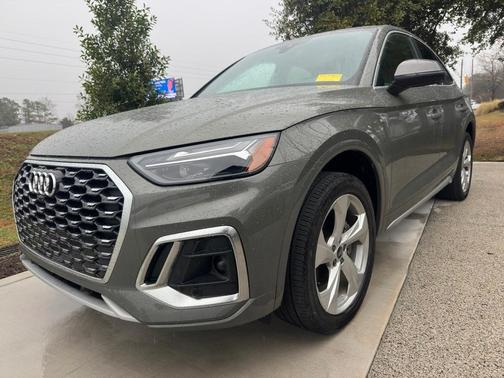 2023 Audi Q5 45 S line quattro Premium