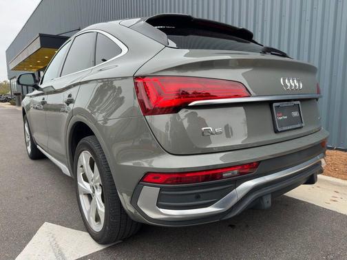 2023 Audi Q5 45 S line quattro Premium