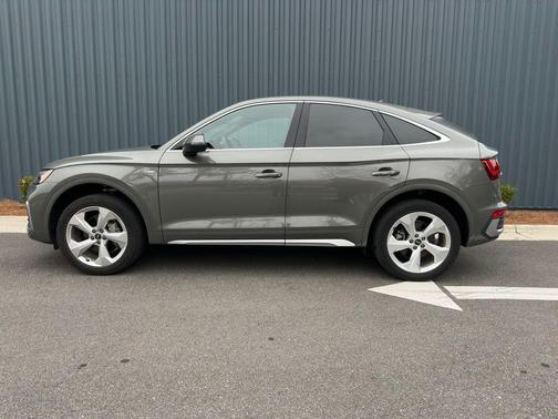 2023 Audi Q5 45 S line quattro Premium