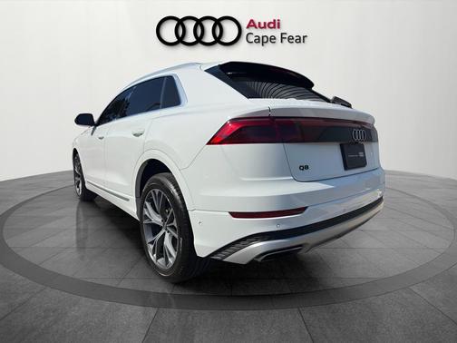 2024 Audi Q8 55 Premium