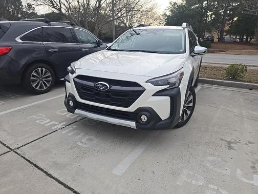 2023 Subaru Outback Touring XT