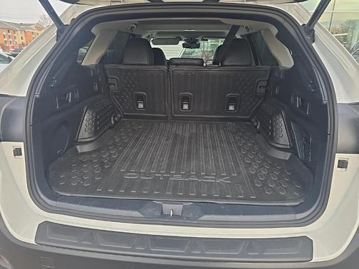 2023 Subaru Outback Touring XT