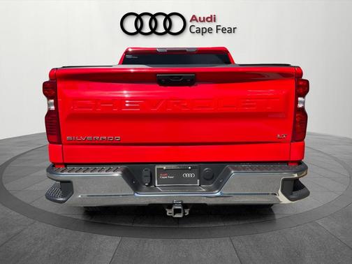 Red 2022 Chevrolet Silverado 1500 LT