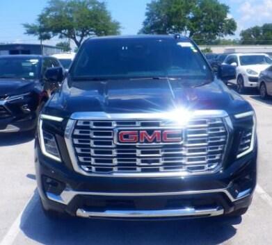 Onyx Black 2025 GMC Yukon XL Denali