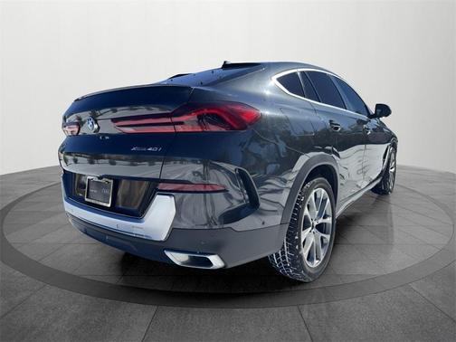 2023 BMW X6 xDrive40i