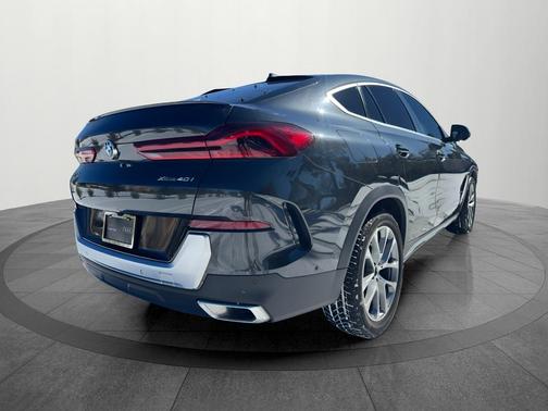 2023 BMW X6 xDrive40i