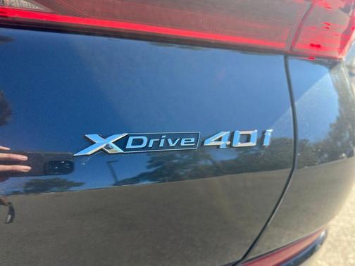 2023 BMW X6 xDrive40i