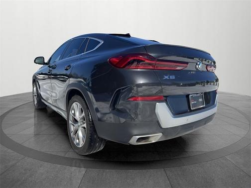 2023 BMW X6 xDrive40i