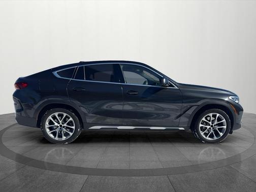 2023 BMW X6 xDrive40i