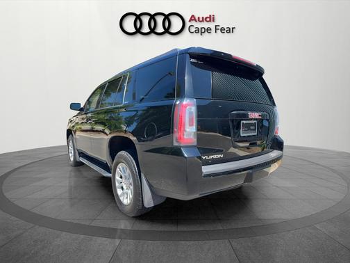 Onyx Black 2020 GMC Yukon SLT