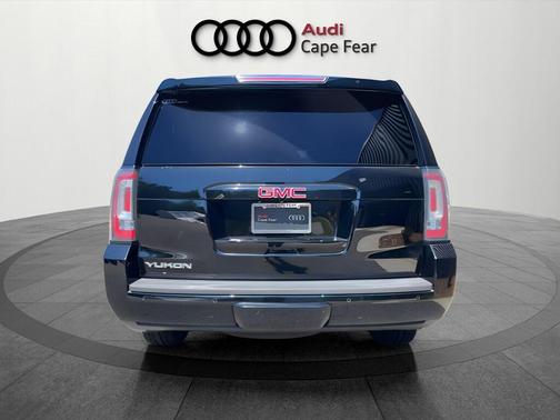 Onyx Black 2020 GMC Yukon SLT