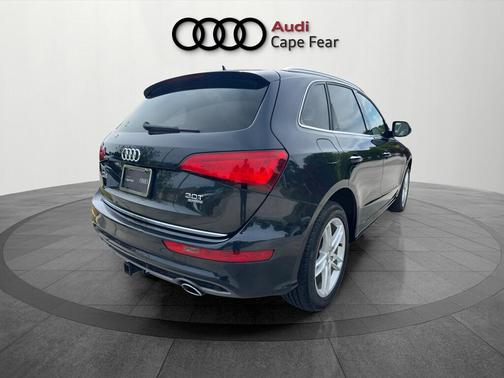 Moonlight Blue Metallic 2017 Audi Q5 3.0T Premium Plus