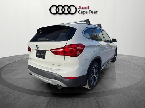 Alpine White 2018 BMW X1 xDrive28i