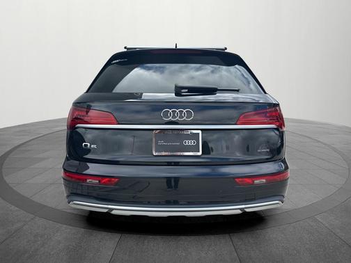 2023 Audi Q5 40 Premium Plus