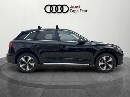2023 Audi Q5 40 Premium Plus