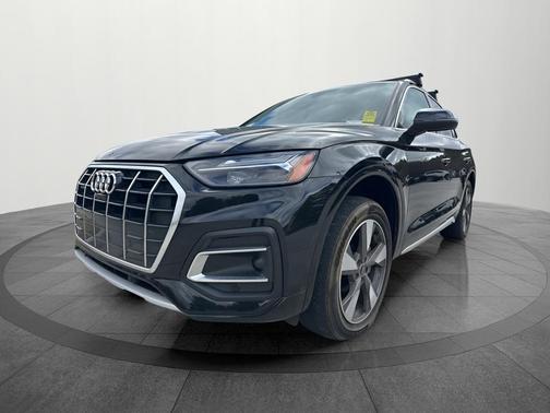 2023 Audi Q5 40 Premium Plus