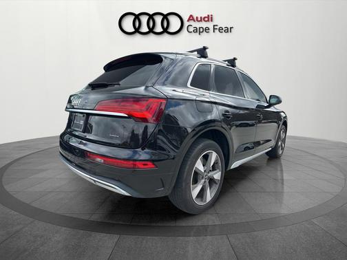 2023 Audi Q5 40 Premium Plus