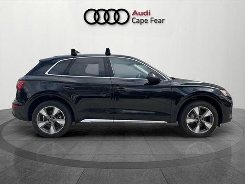 2023 Audi Q5 40 Premium Plus