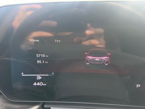Tambora Gray Metallic 2025 Audi Q5 2.0T quattro Premium