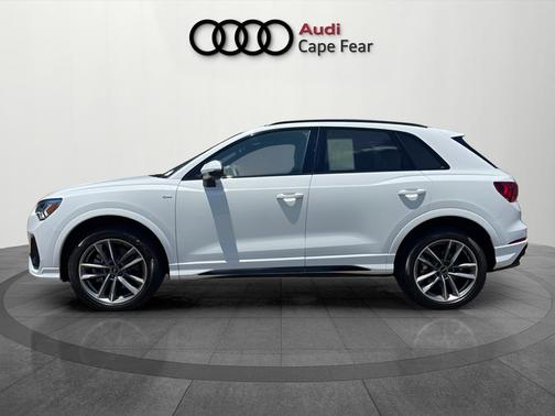 Arkona White 2025 Audi Q3 45 S line Premium