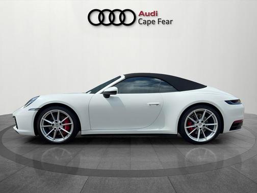 Carrara White Metallic 2021 Porsche 911 Carrera 4S