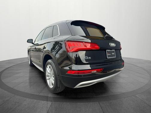 2020 Audi Q5 45 Premium