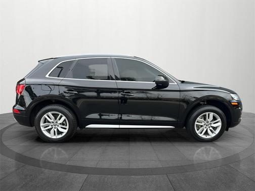 2020 Audi Q5 45 Premium