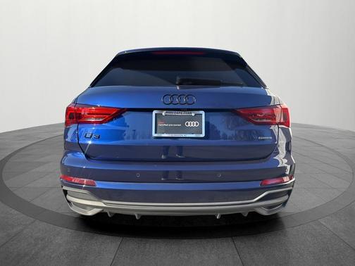 2025 Audi Q3 45 S line Premium