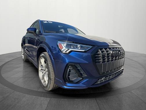2025 Audi Q3 45 S line Premium